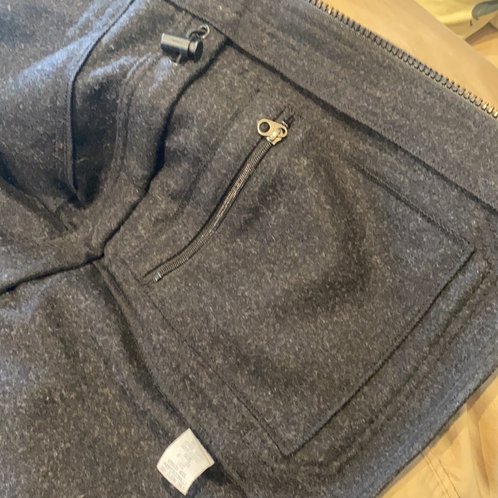 Filson Wool Weekender Coat - Picture 12 of 14